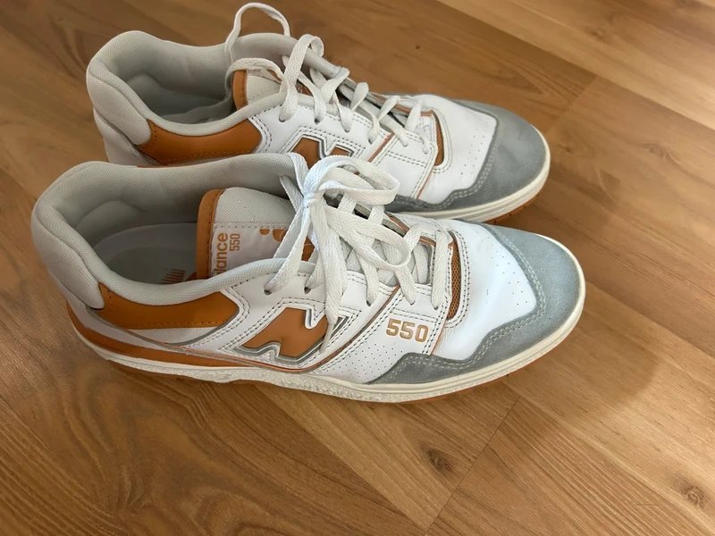 New Balance 550